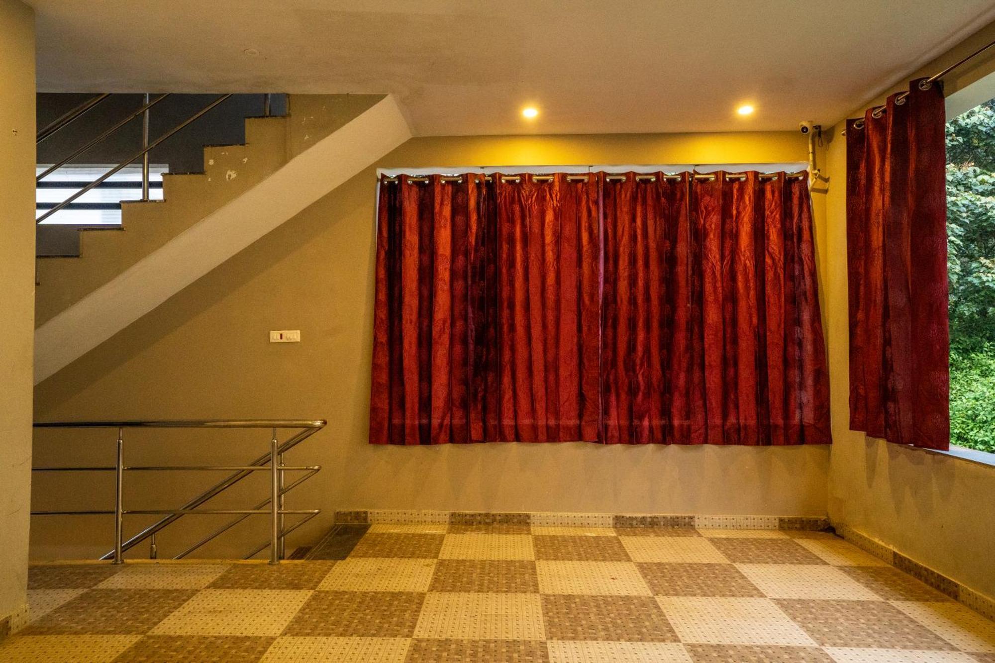Hotel Misty Inn Yercaud Zewnętrze zdjęcie