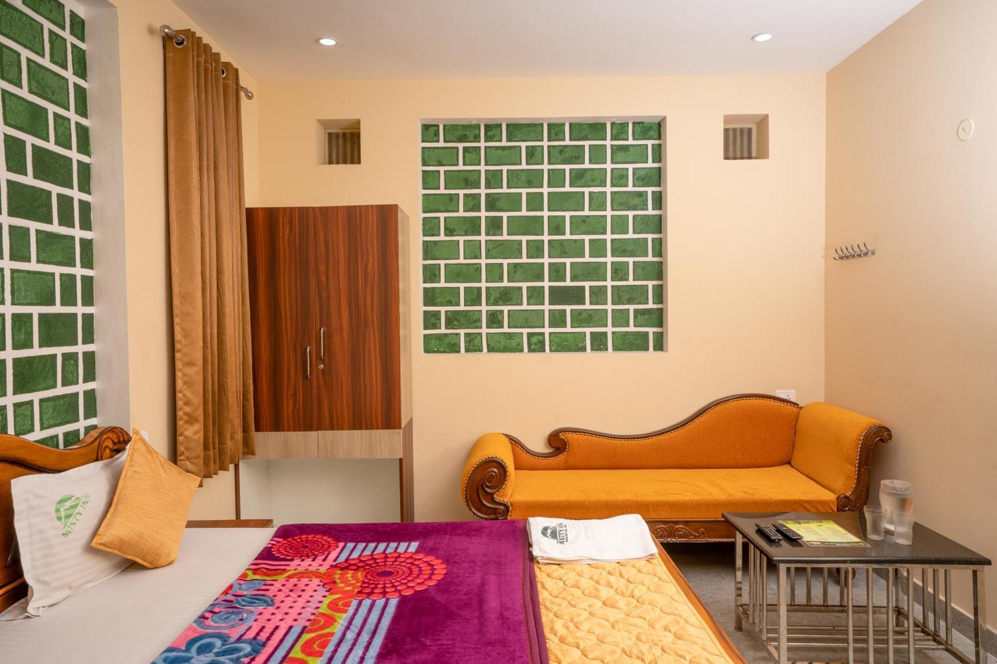 Hotel Misty Inn Yercaud Zewnętrze zdjęcie